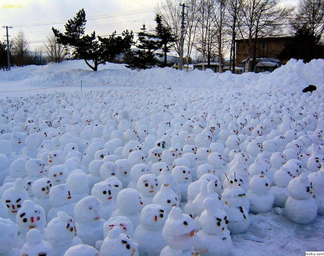 Snowman army Snowman army