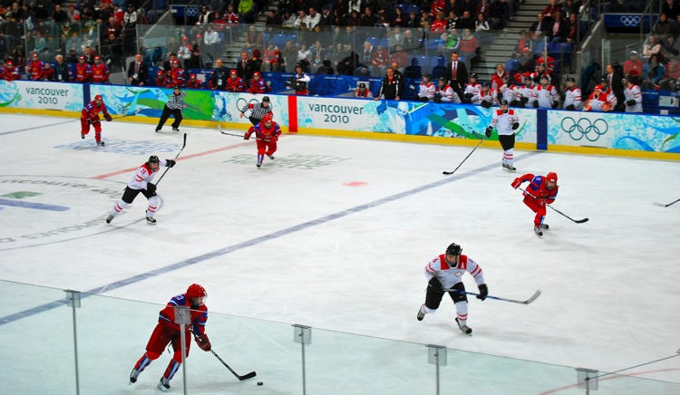 Switzerland vs Russia women's hockey - Flickr