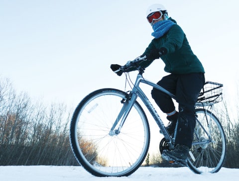 Winter-Biking---Cailtin-Taylor