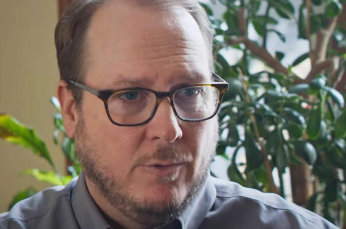Dr. Simon Enoch | University of Saskatchewan College of Arts & Science