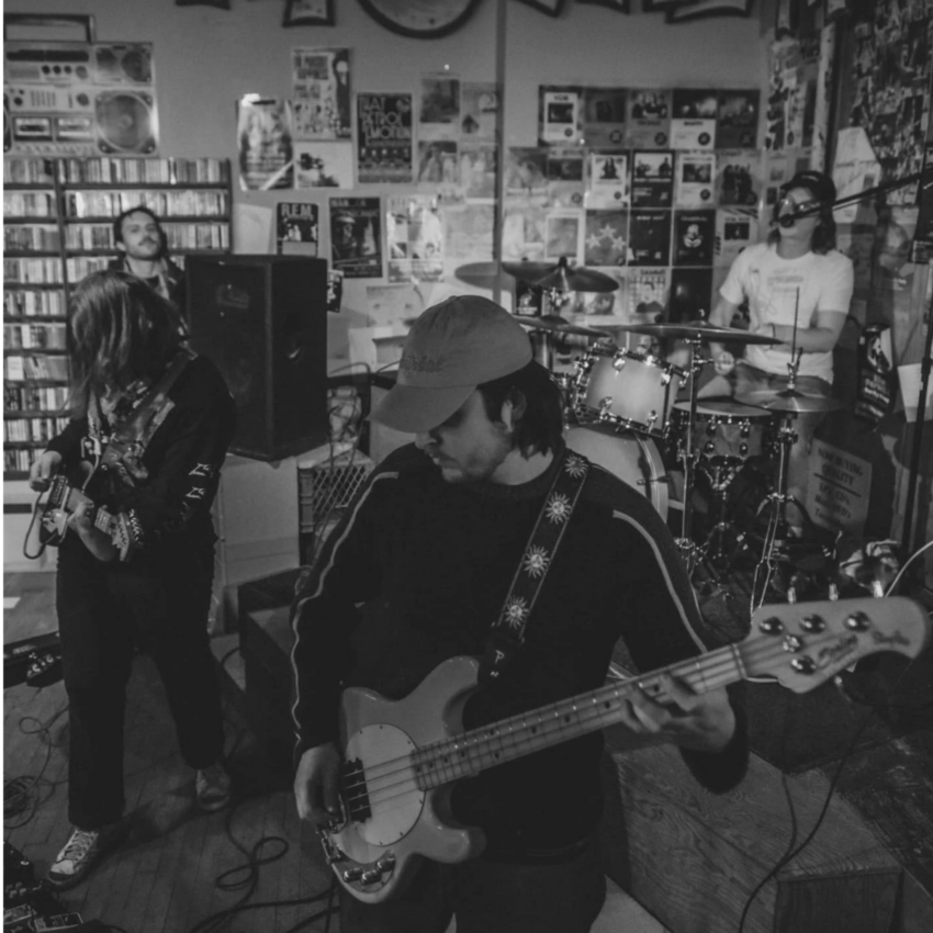 Leon’s Getting Larger | Facebook