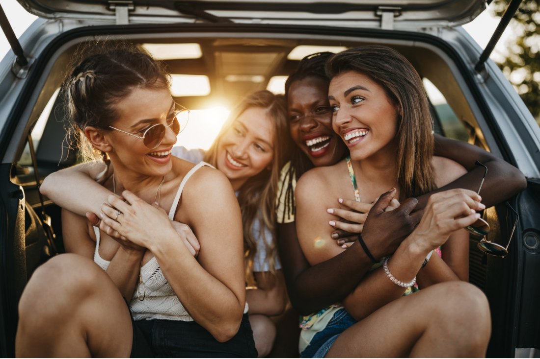 Joy of friendship | Bojanstory Getty Images Signature | Canva Pro