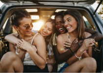 Joy of friendship | Bojanstory Getty Images Signature | Canva Pro