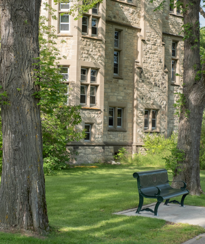 USask residence | Dougall_Photography Gettty Images Signature | Canva Pro