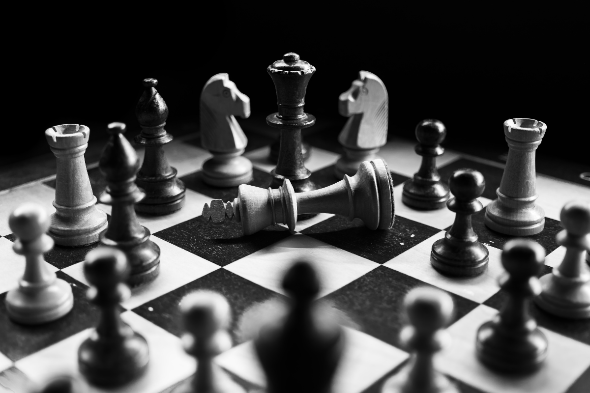 Chess pieces| Umkreisel from Pixabay | Canva Pro